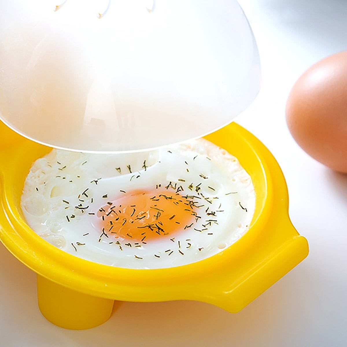 Recipiente para cocer huevos en microondas Joie